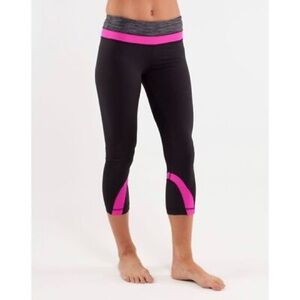 SIZE 6 Lululemon Athletica Black and Pink Leggings